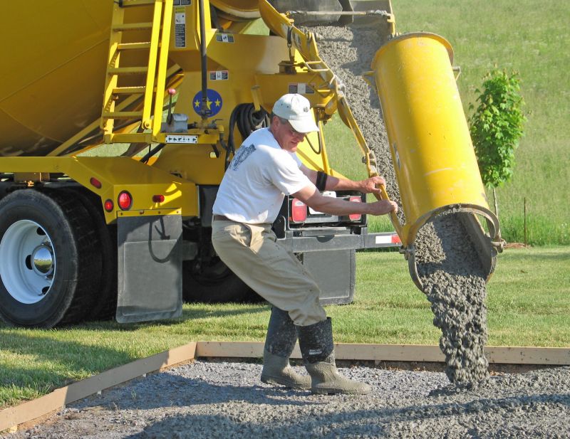 Ready-Mix Concrete Delivery Vs. On-Site Mixing: Key Differences